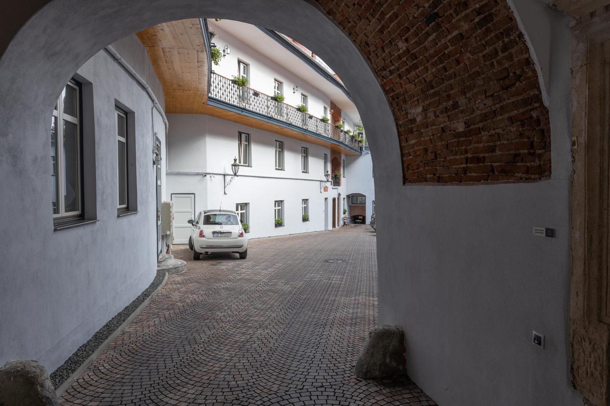 Bed and Breakfast Magister Seven Sibiu Exteriér fotografie